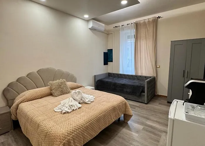 Glint House Prestige 4*